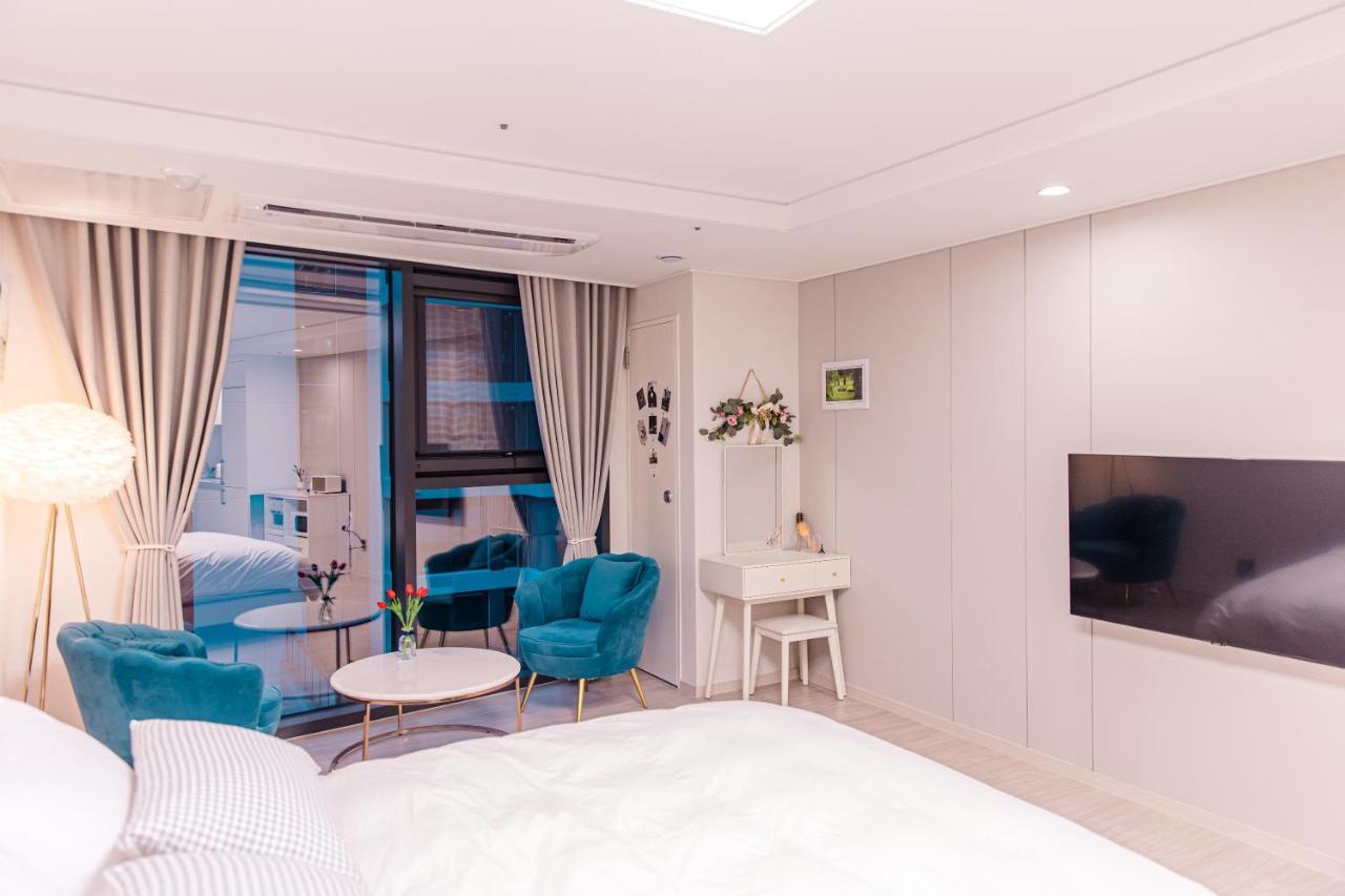 Lotte Castle Marina Aparthotel Joszu Kültér fotó